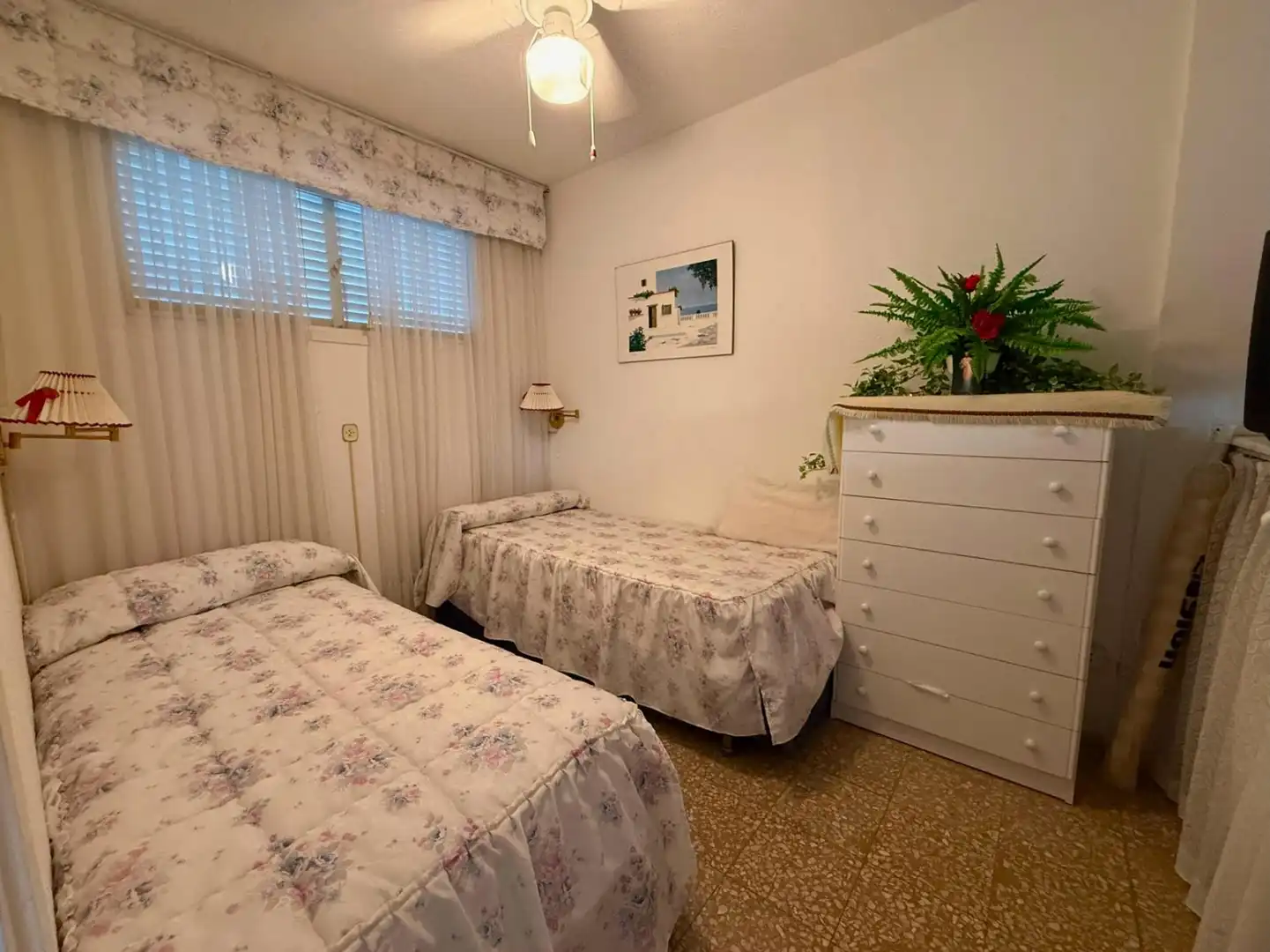 Schlafzimmer von Wohnungen zum Verkauf in Benidorm mit Gemeinschaftspool