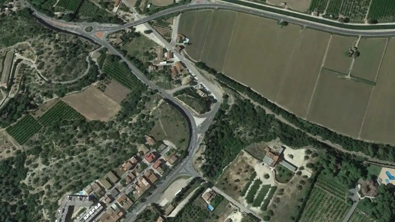 Außenansicht von Residential zum Verkauf in Tortosa