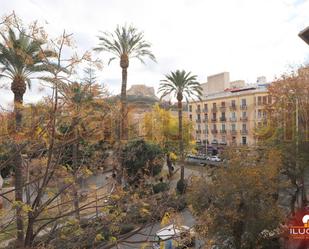 Vista exterior de Oficina en venda en Alicante / Alacant amb Aire condicionat