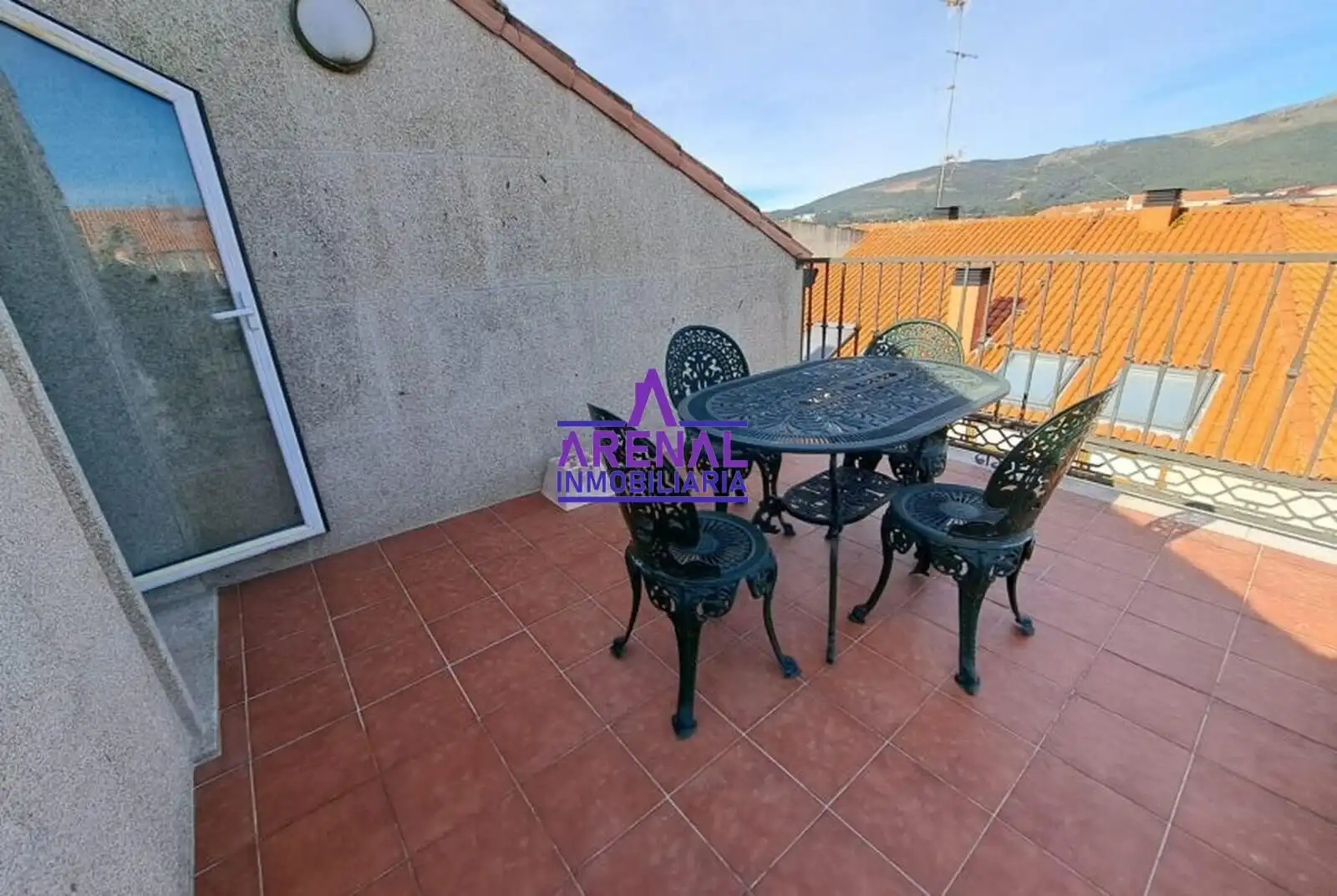 Terraza de Estudio en venta en A Pobra do Caramiñal con Calefacción, Terraza y Trastero