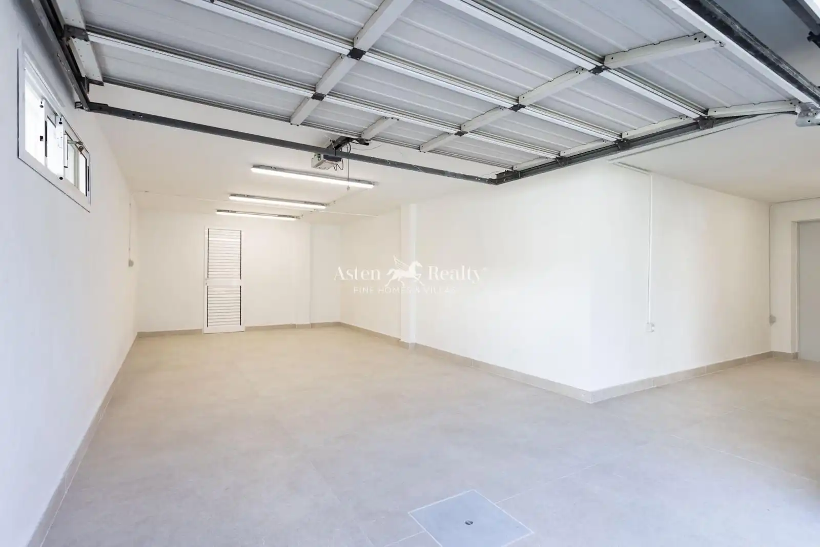 Casa con piscina en venta en Samarin, imagen 44