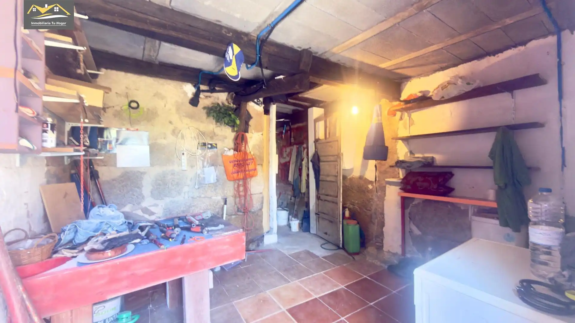 Finca rústica en venta en Castrelo de Miño con Jardín privado, Terraza y Amueblado