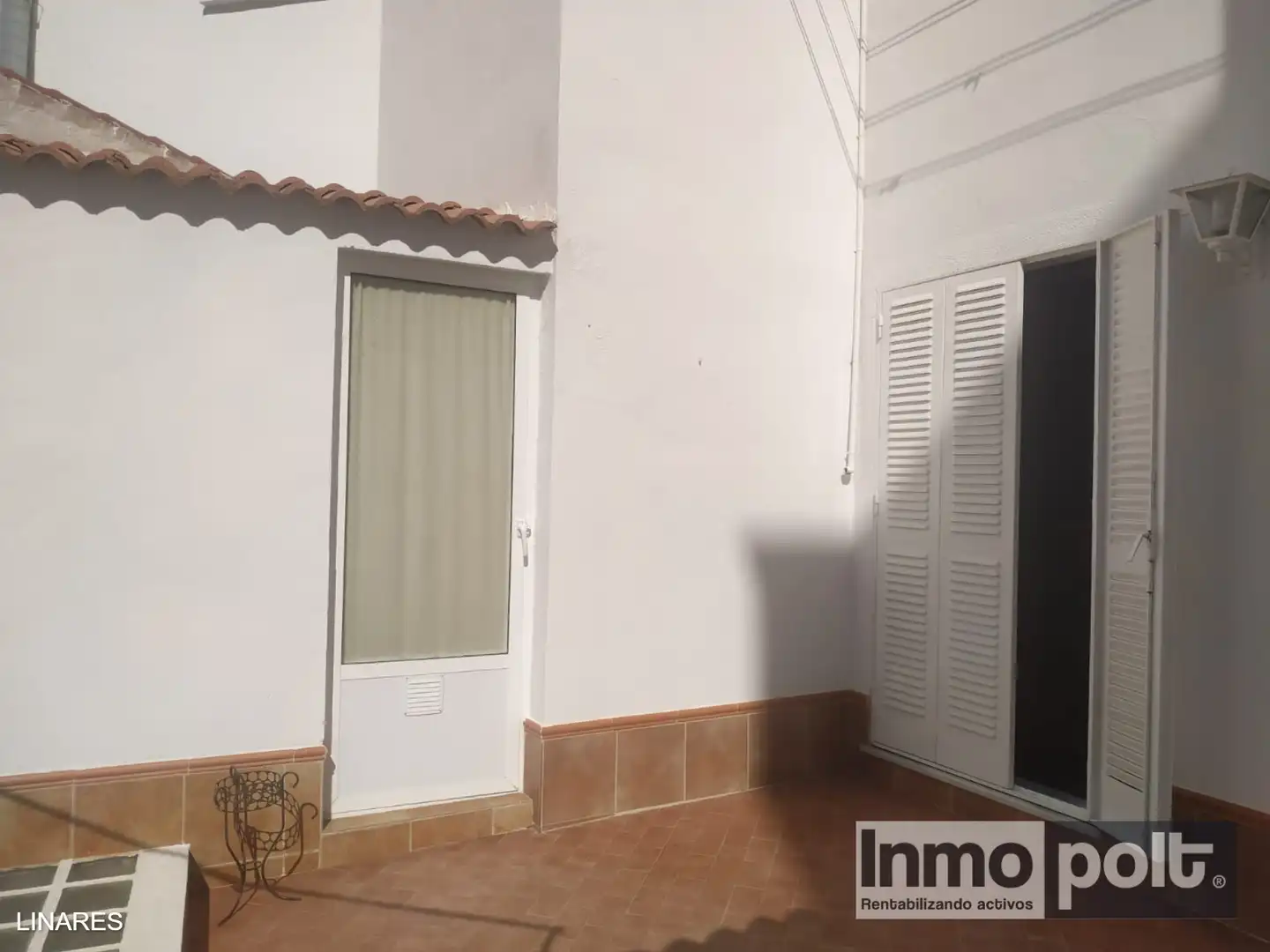 Vista exterior de Piso de alquiler en Linares con Aire acondicionado, Calefacción y Terraza