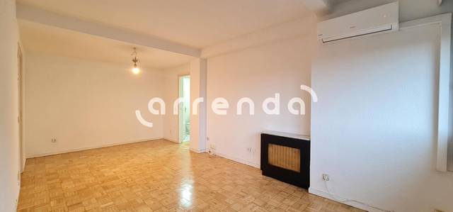 Piso en Alquiler en De Torrelaguna, 108 en Colina