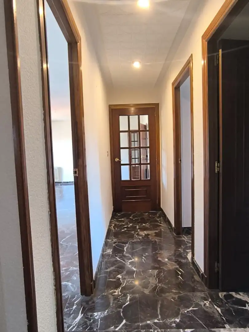 Wohnung zur Miete in Camino de Ronda, 212, Pajaritos