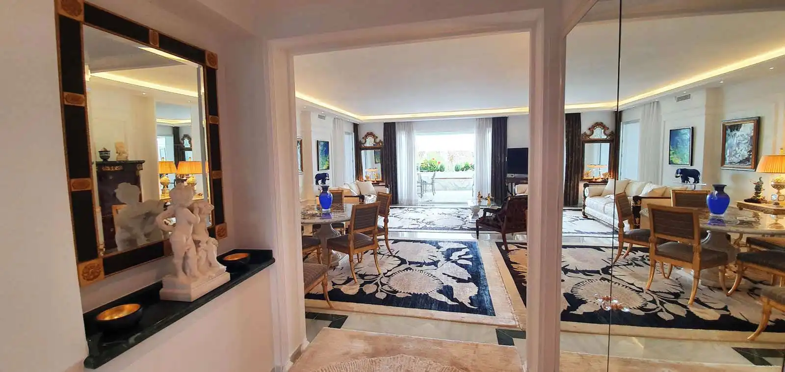 Wohnungen zum Verkauf in Marbella mit Klimaanlage, Terrasse und Abstellraum