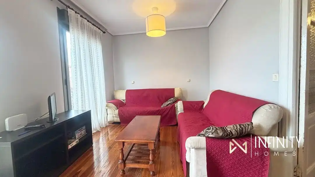 Flat for rent in García Salazar Kalea, Zabalburu