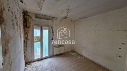 Foto 3 de Pis en venda a Calle Alfred Perenya, Príncep de Viana - Clot -Xalets Humbert Torres,  Lleida Capital