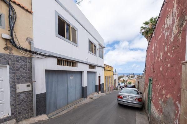 Exterior view of Building for sale in Las Palmas de Gran Canaria