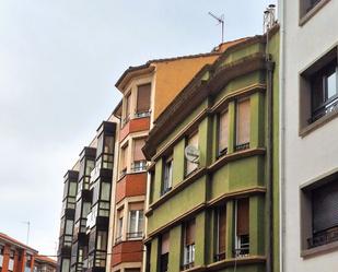 Vista exterior de Local de lloguer en Gijón  amb Terrassa