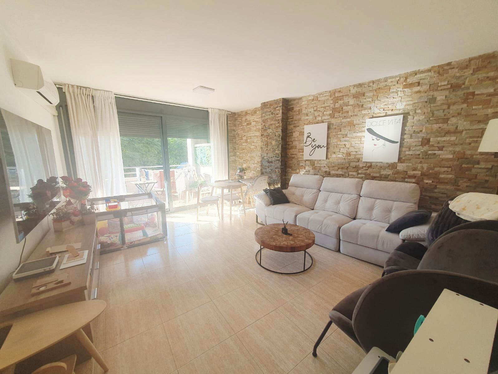 Sala de estar de Planta baja en venta en Masquefa con Aire acondicionado, Calefacción y Terraza