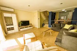 Sala d'estar de Casa adosada en venda en Orihuela amb Moblat i Piscina comunitària