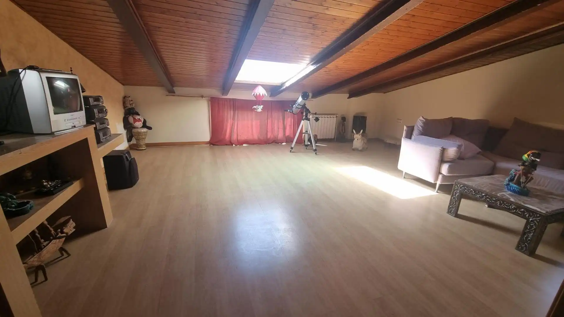 Chalet con terraza en venta en Bellvei, imagen 27