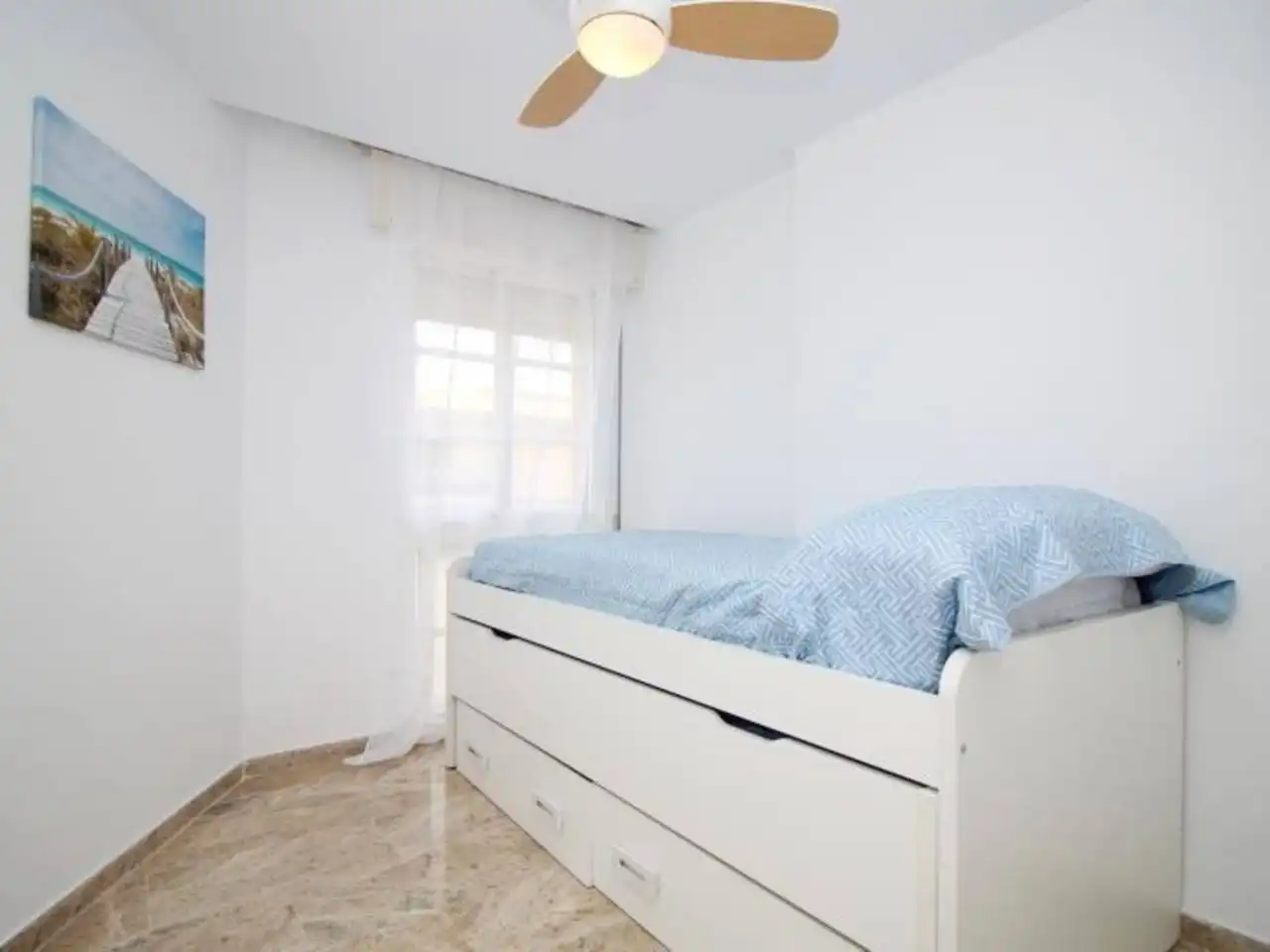 Flat with lift to rent in Avenida Mediterráneo, imagen 8