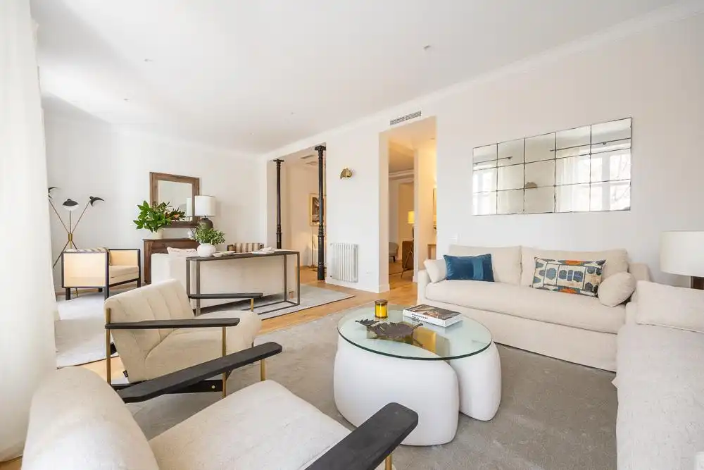 Flat with terrace for sale in De Alfonso Xii, imagen 4