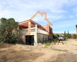 Vista exterior de Casa o xalet en venda en Cotes amb Jardí privat, Terrassa i Piscina