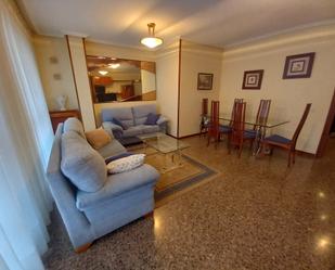 Living room of Flat for sale in  Logroño  with Heating, Furnished and Balcony