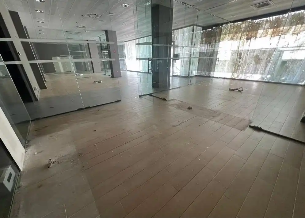 Business premises for sale in Avenida de Levante 232, imagen 2