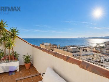 Attique avec balcon à vendre à Calle de Almuñécar