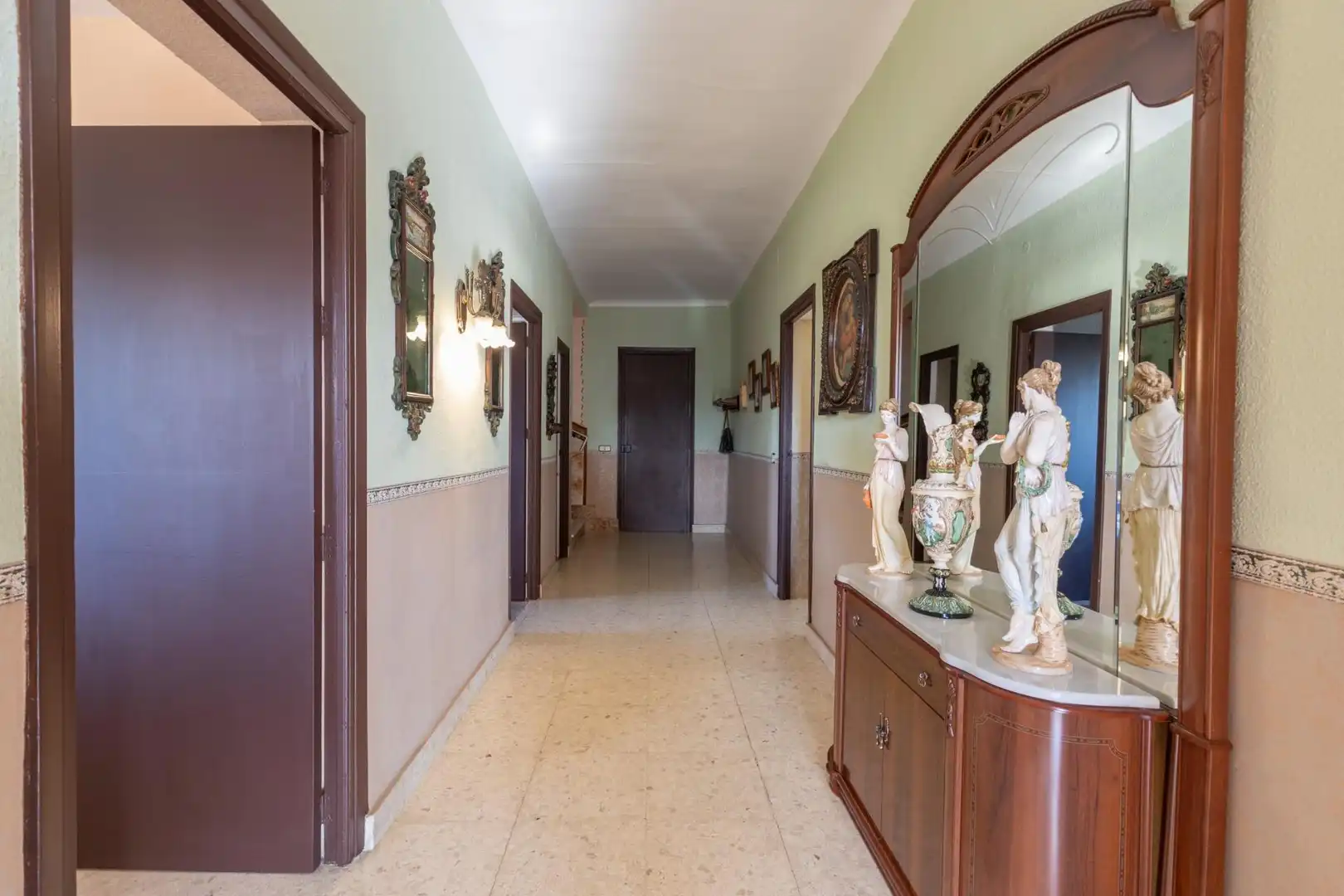 Casa o chalet en venta en Granada con Calefacción, Jardín privado y Piscina