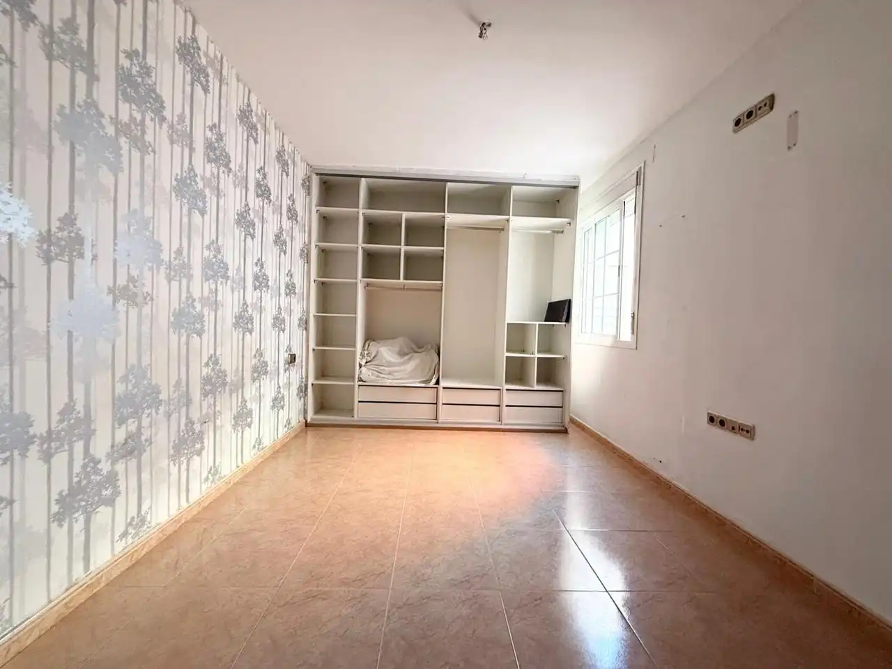 Bedroom of Flat for sale in Melilla