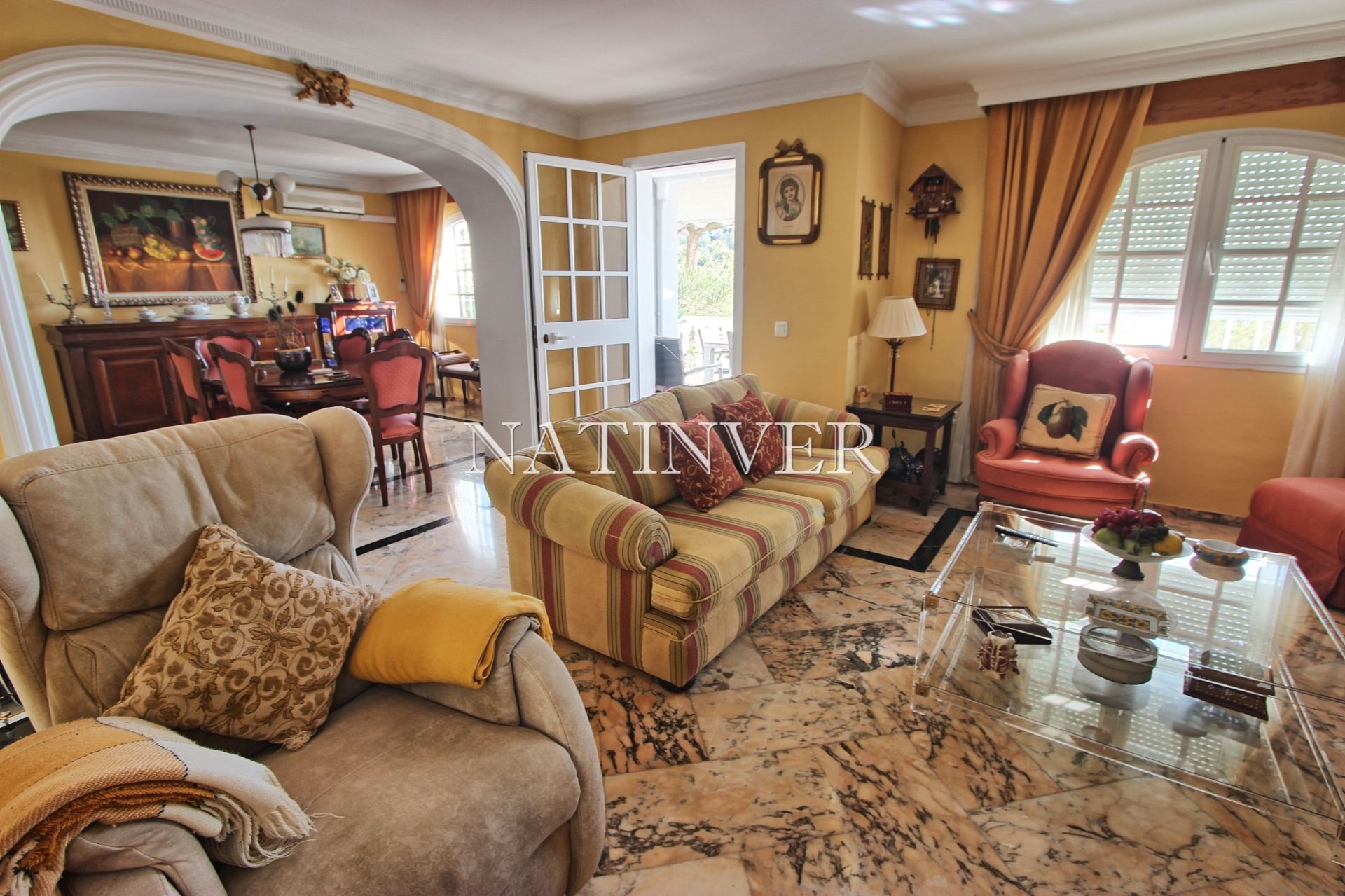 Sala d'estar de Casa o xalet en venda en Málaga Capital amb Aire condicionat, Calefacció i Jardí privat