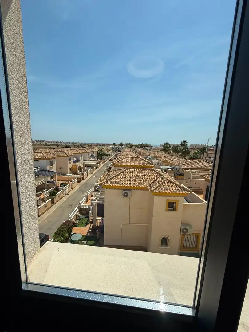 Vista exterior de Apartamento en venta en Orihuela con Jardín privado, Terraza y Trastero