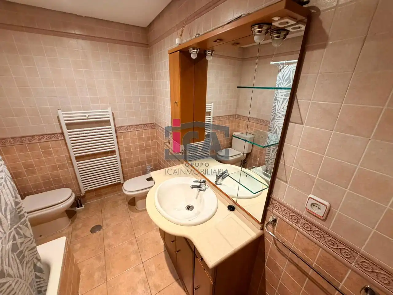 Wohnung zur Miete in Cáceres mit Heizung, Terrasse und Abstellraum