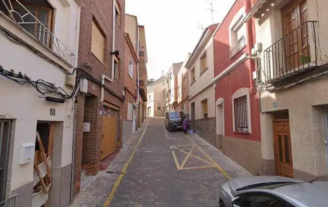 Casa adosada en venda a C/ Blas Ibáñez,, Yecla