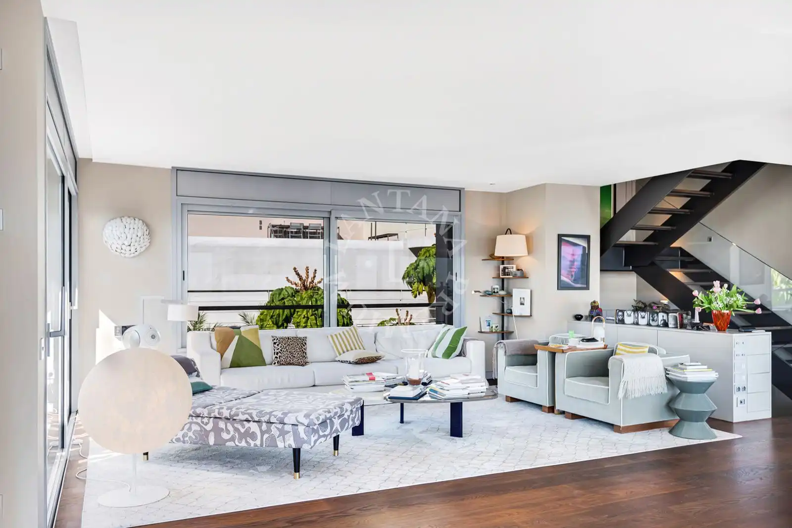 Sala de estar de Casa o chalet en venta en Barcelona con Trastero