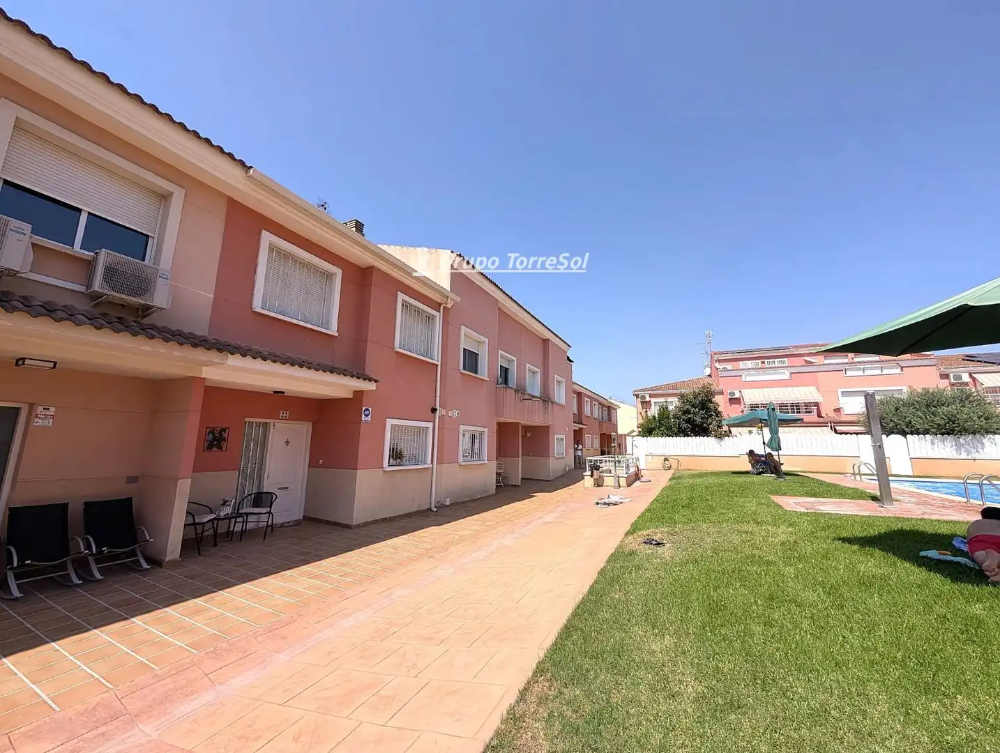 Vista exterior de Casa adosada en venta en El Vendrell con Aire acondicionado, Calefacción y Terraza