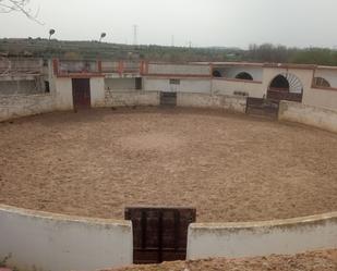 Jardí de Casa o xalet en venda en Cheste amb Aire condicionat, Terrassa i Piscina