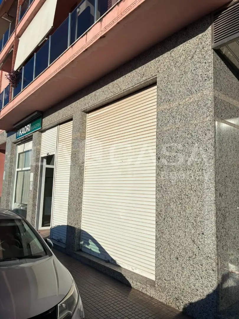 Locale commerciale in vendita a Les Franqueses del Vallès
