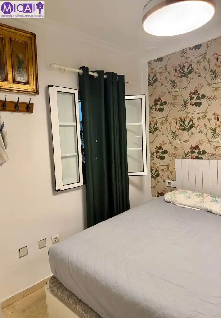 Dormitori de Planta baixa en venda en Cádiz