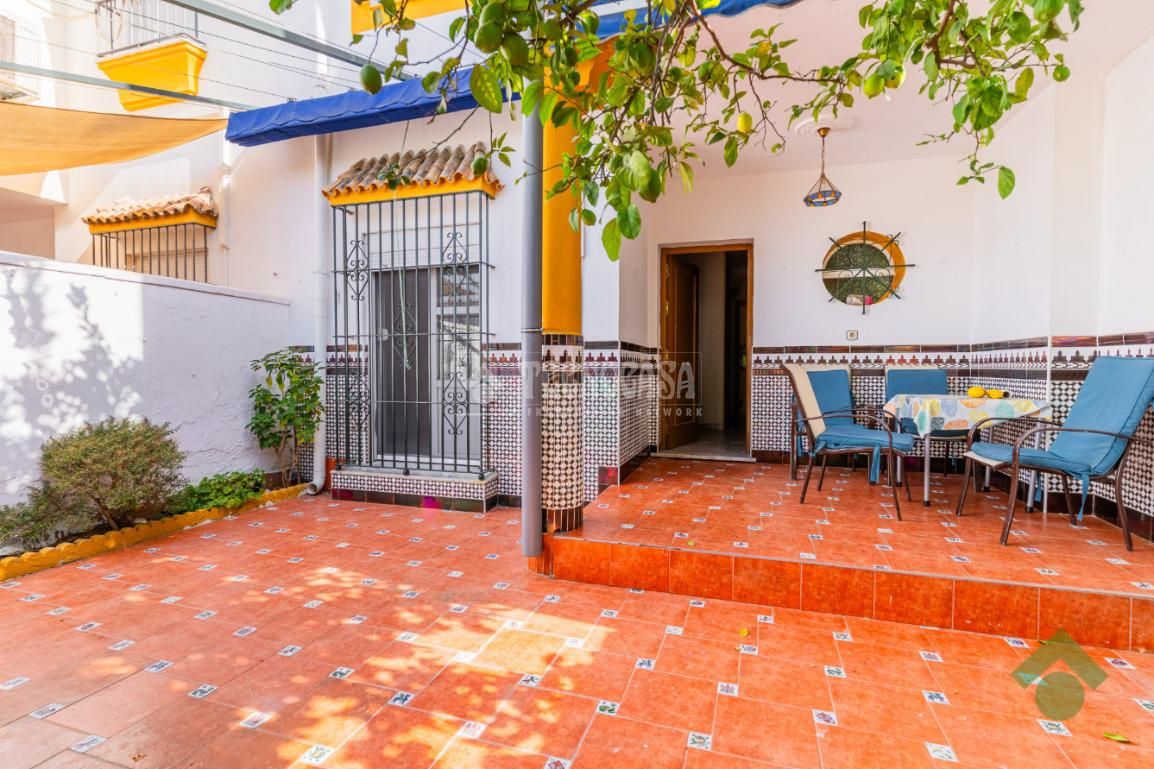 Casa adosada en venda a El Rocío - La Milagrosa