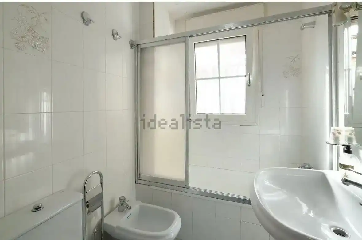 Bany de Casa adosada en venda en  Granada Capital amb Aire condicionat i Balcó