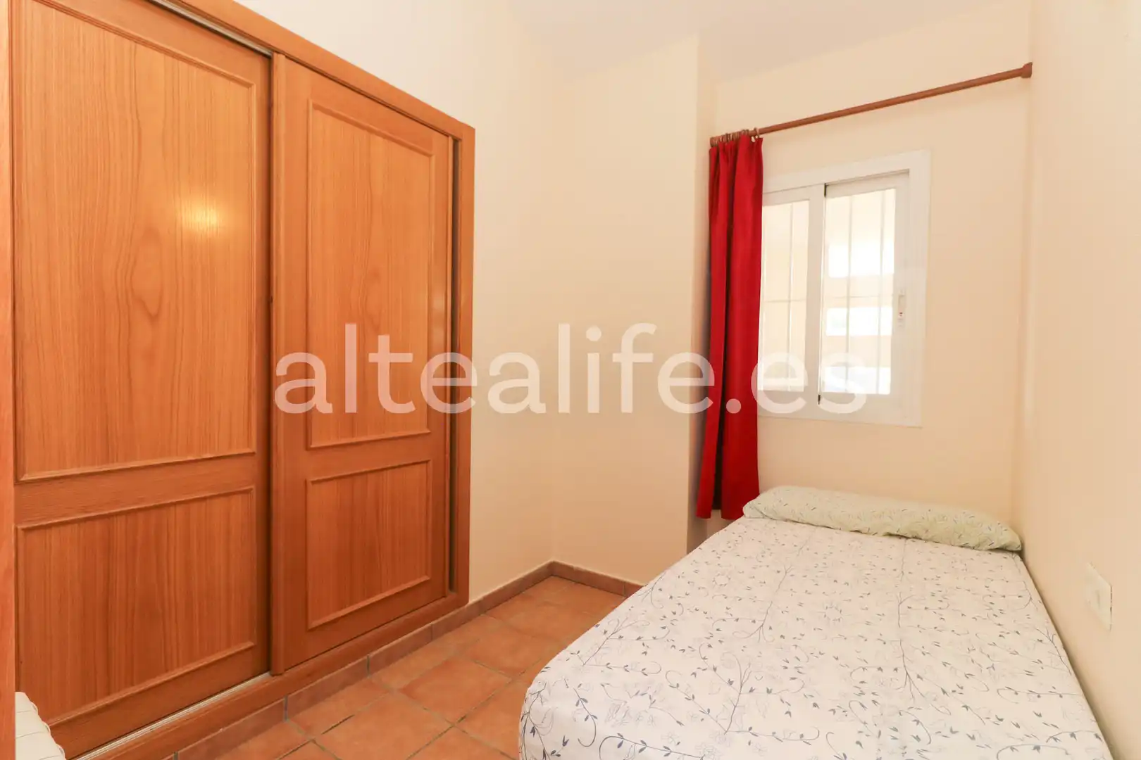 Attic for rent in Carrer Menut, Altea ciudad