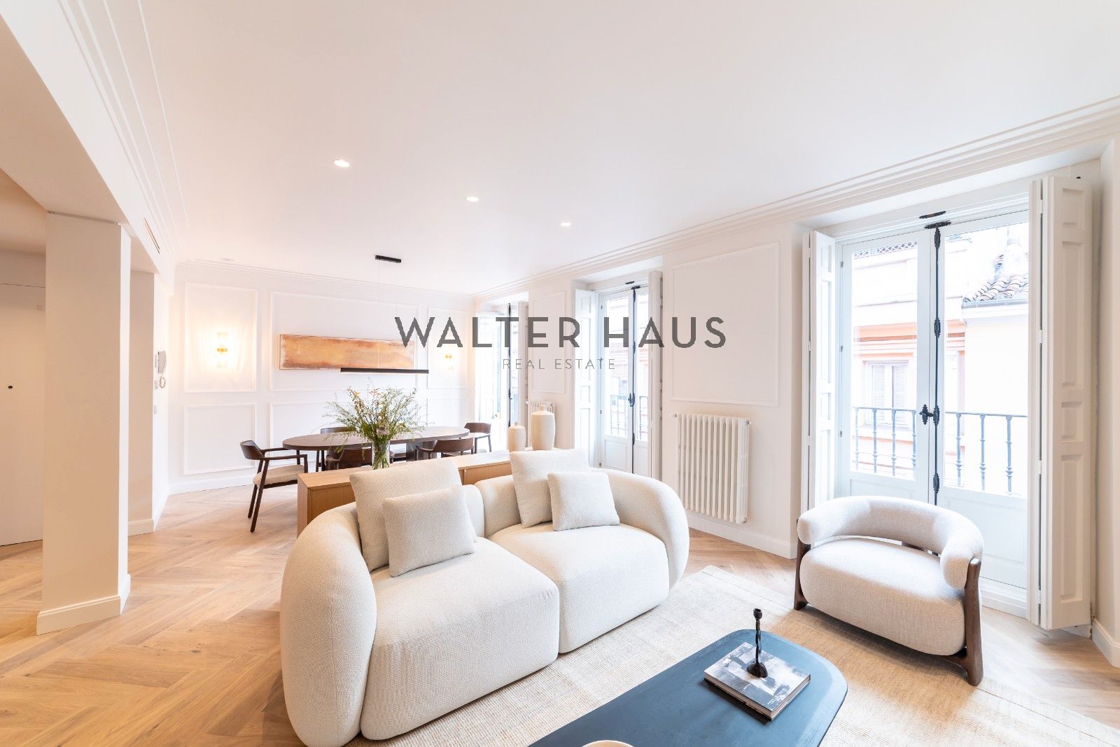 Sala d'estar de Pis en venda en  Madrid Capital amb Aire condicionat, Calefacció i Forn