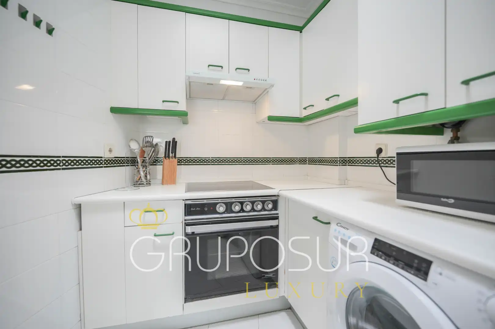 Cocina de Apartamento en venta en Valladolid con Aire acondicionado, Calefacción y Parquet