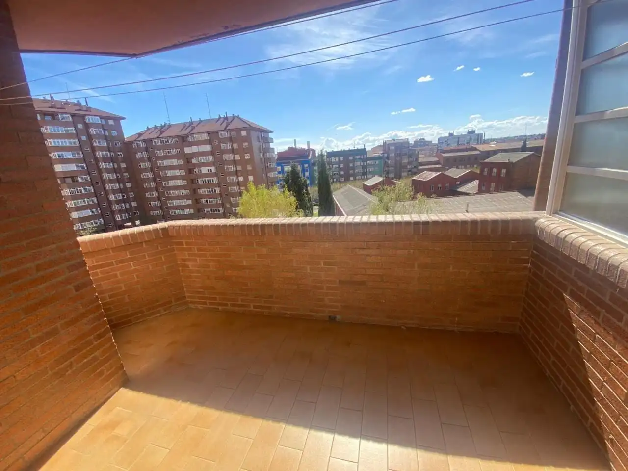 Terrasse von Wohnung zur Miete in León Capital  mit Heizung und Abstellraum