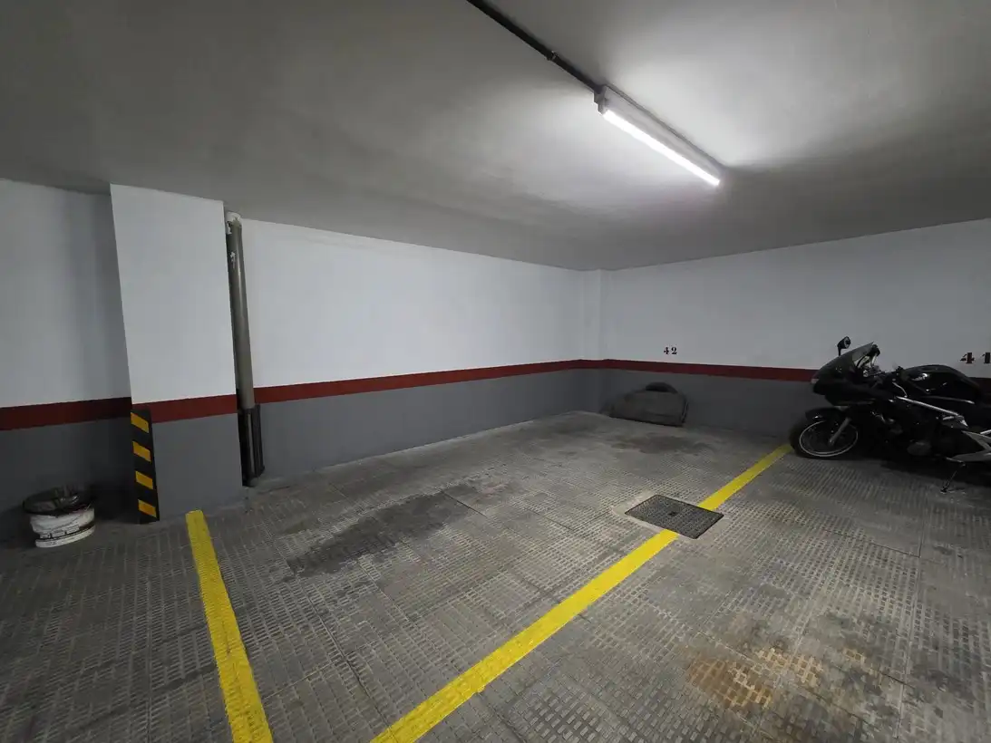 Parking de Piso en venta en Madrid con Aire acondicionado, Calefacción y Terraza