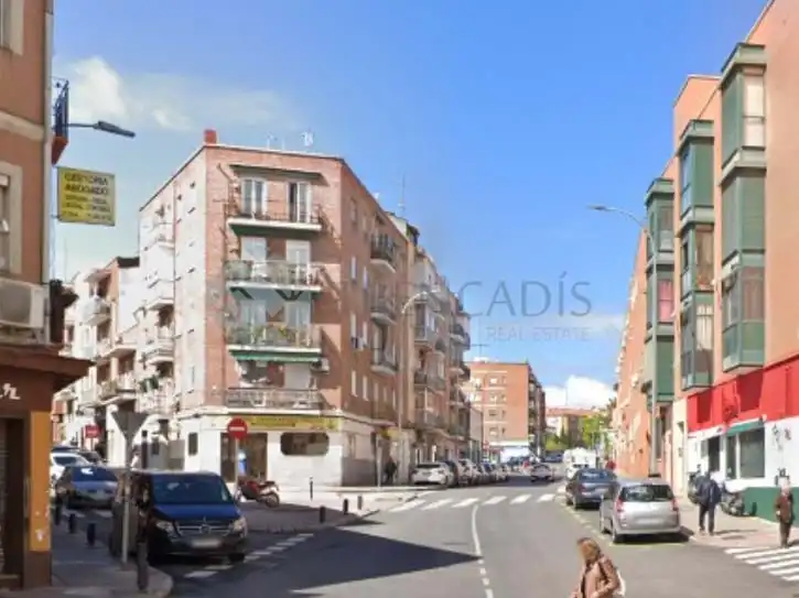 Appartement à vendre à CL PERICLES  Es: Pl: Pt:CN  MADRID (MADRID)