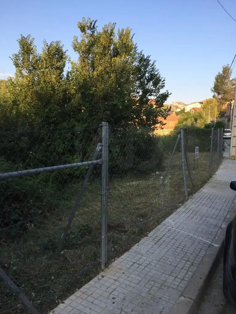 Terreny residencial en venda a Ponent, imagen 4
