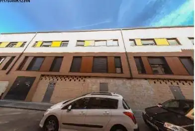 Piso con ascensor en venta en Bargas