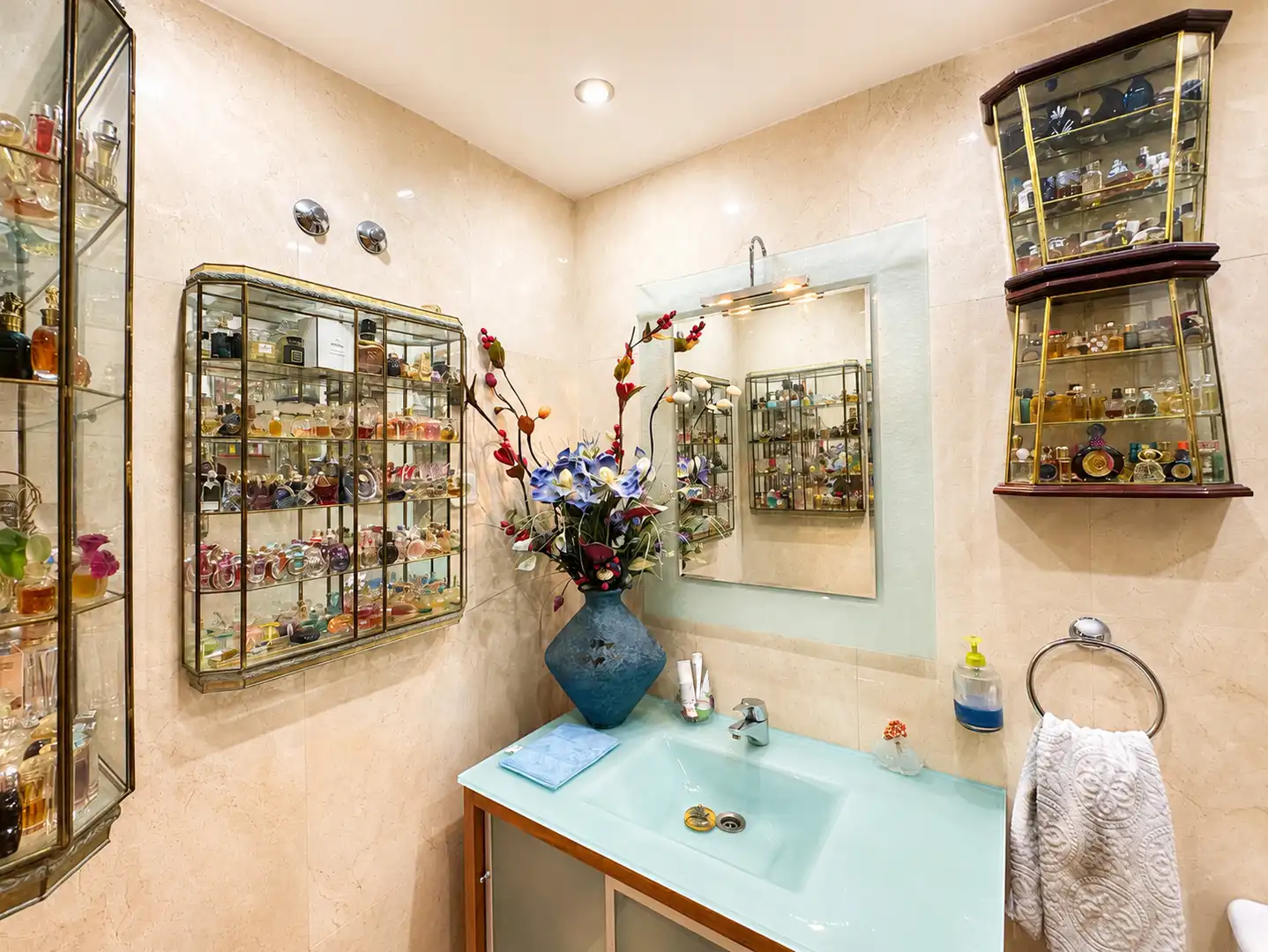 Baño de Casa adosada en venta en Torrelodones con Piscina comunitaria
