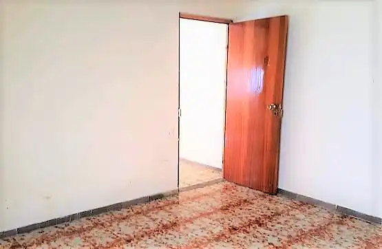 Piso en venta en AGUA, 28, Baza