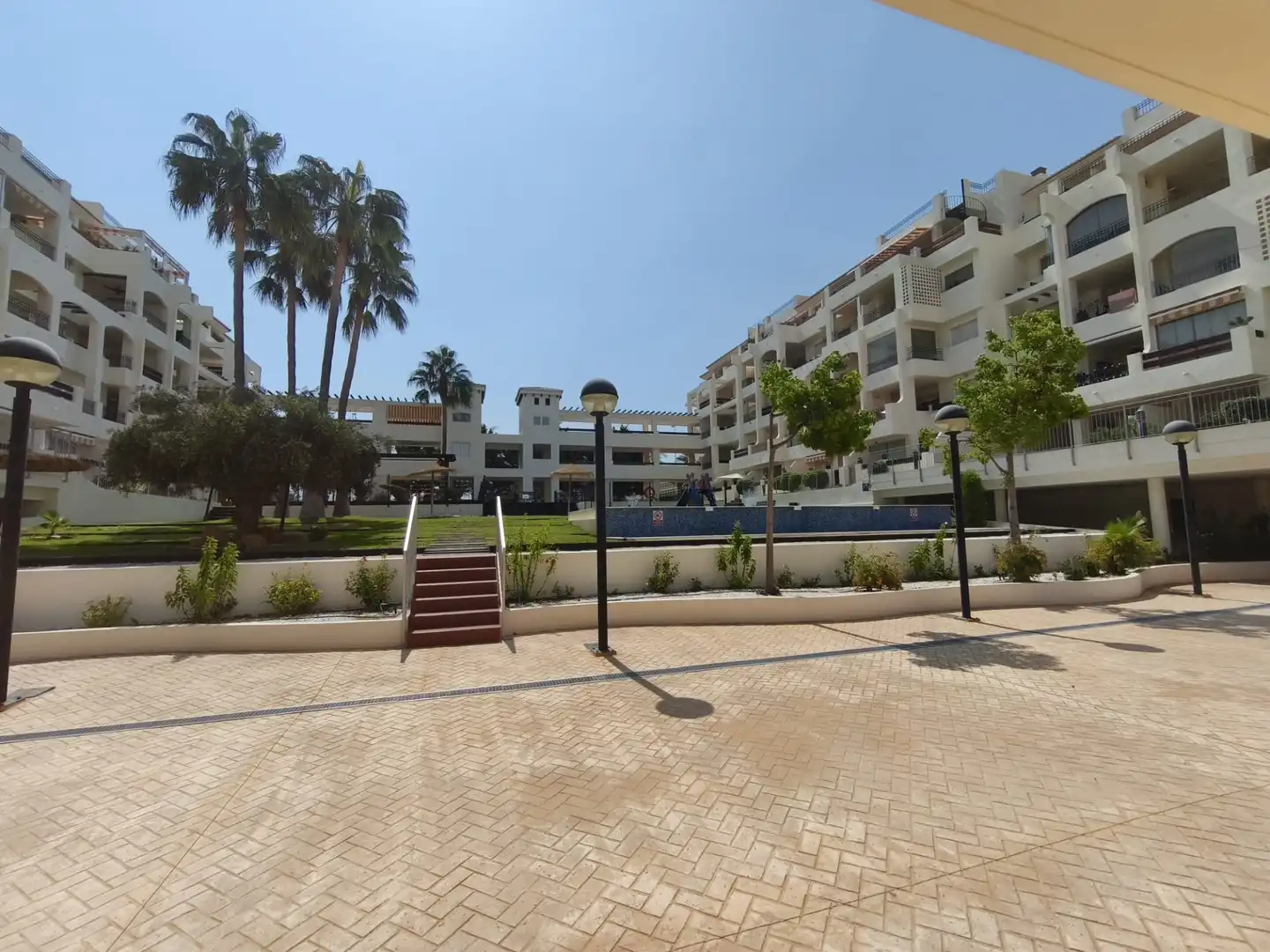 Vista exterior de Piso en venta en Roquetas de Mar con Aire acondicionado, Calefacción y Terraza