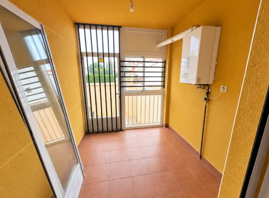 Casa aparellada amb terrassa en venda a Calle de Los Caños 50, imagen 6