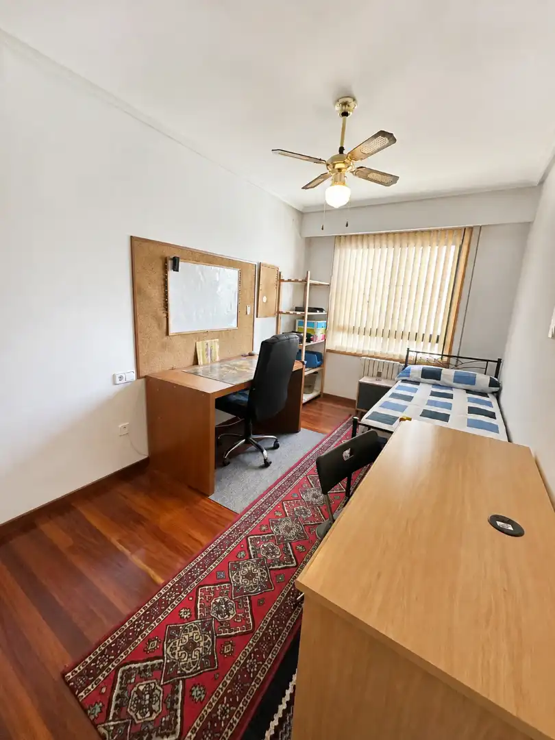 Piso de alquiler en Ourense Capital  con Calefacción, Parquet y Trastero