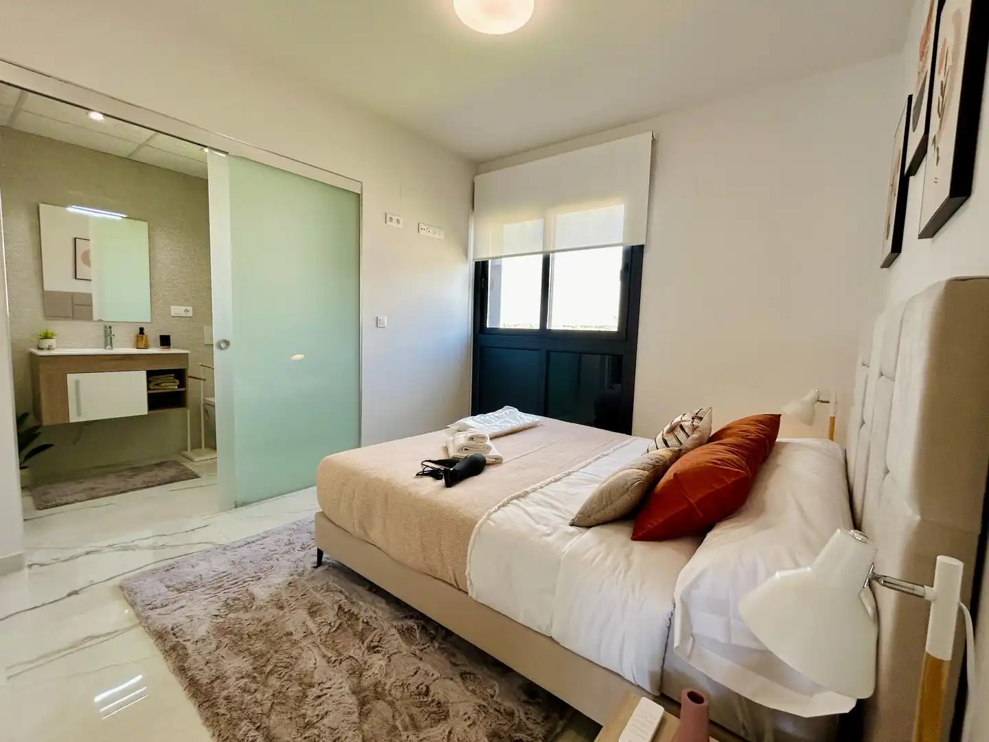 Habitación de Ático en venta en Orihuela con Aire acondicionado, Calefacción y Jardín privado